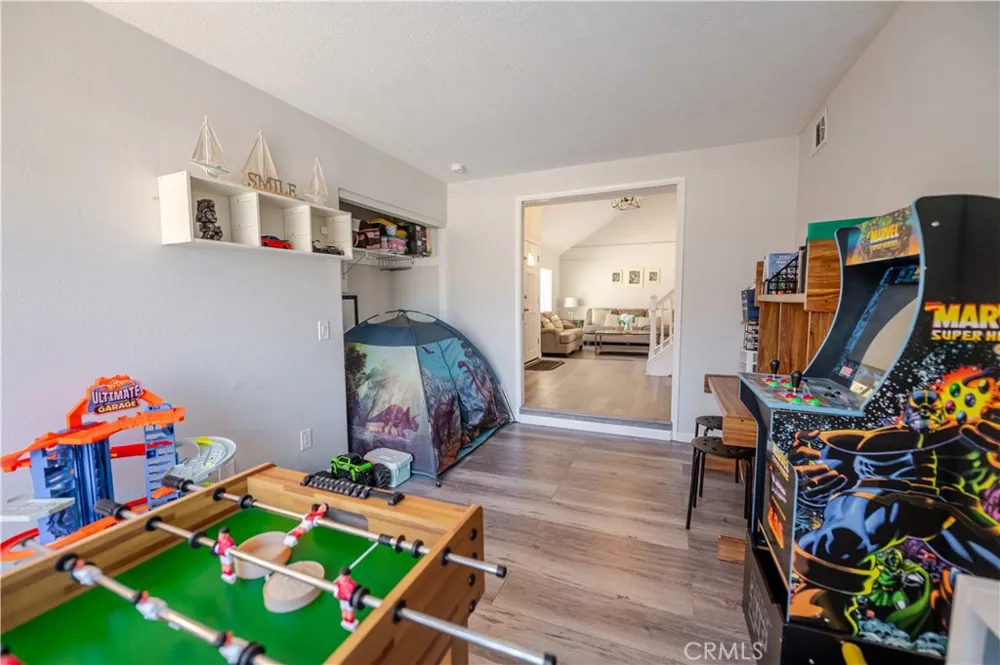 8344 Banyan Rancho Cucamonga, CA 91701