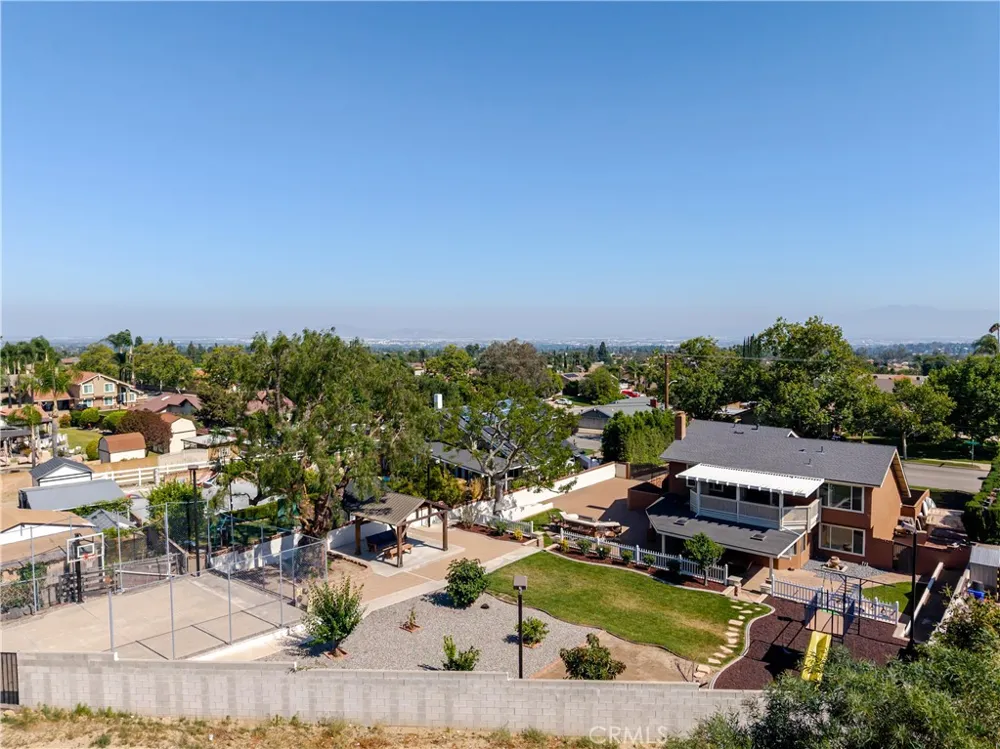 8344 Banyan Rancho Cucamonga, CA 91701