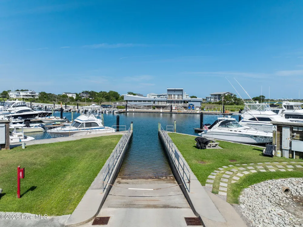 26 Crane Pointe Hampstead, NC 28443