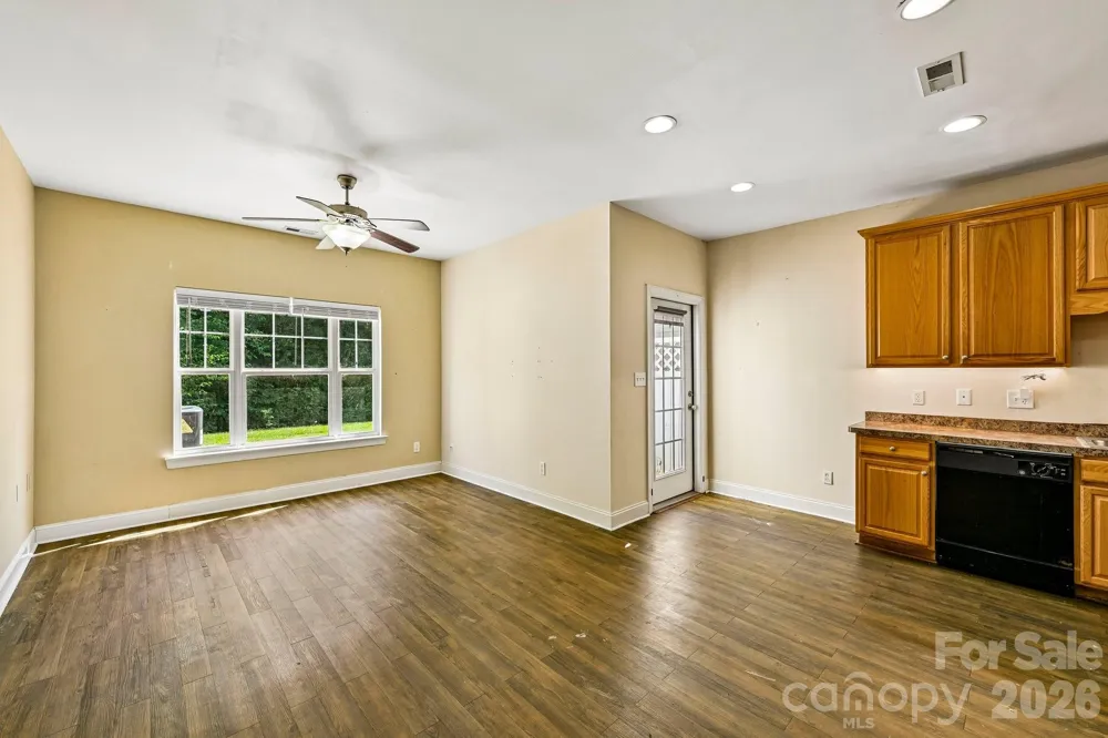 109 Sherman Oaks Lane Mooresville, NC 28115