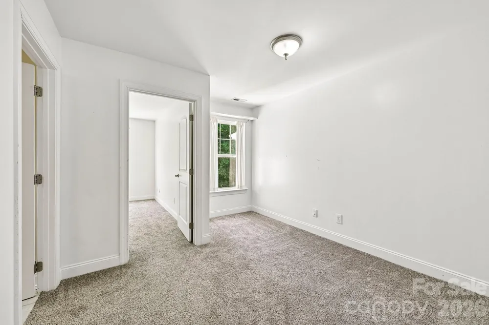 109 Sherman Oaks Lane Mooresville, NC 28115