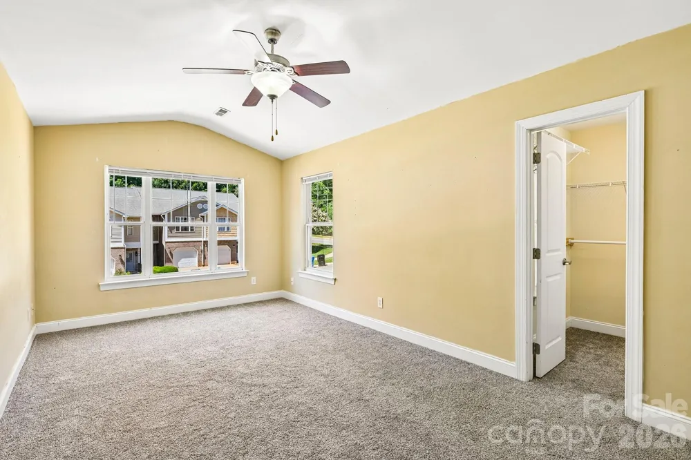 109 Sherman Oaks Lane Mooresville, NC 28115