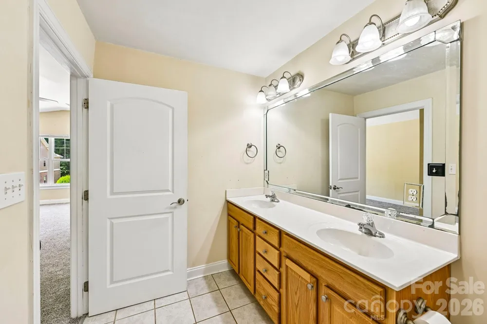 109 Sherman Oaks Lane Mooresville, NC 28115