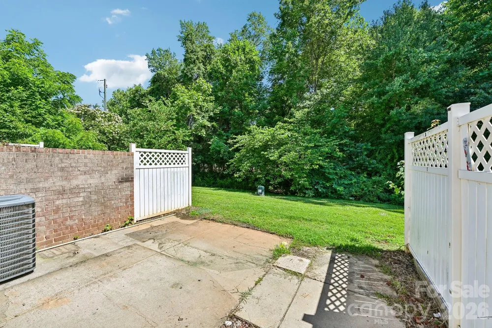 109 Sherman Oaks Lane Mooresville, NC 28115