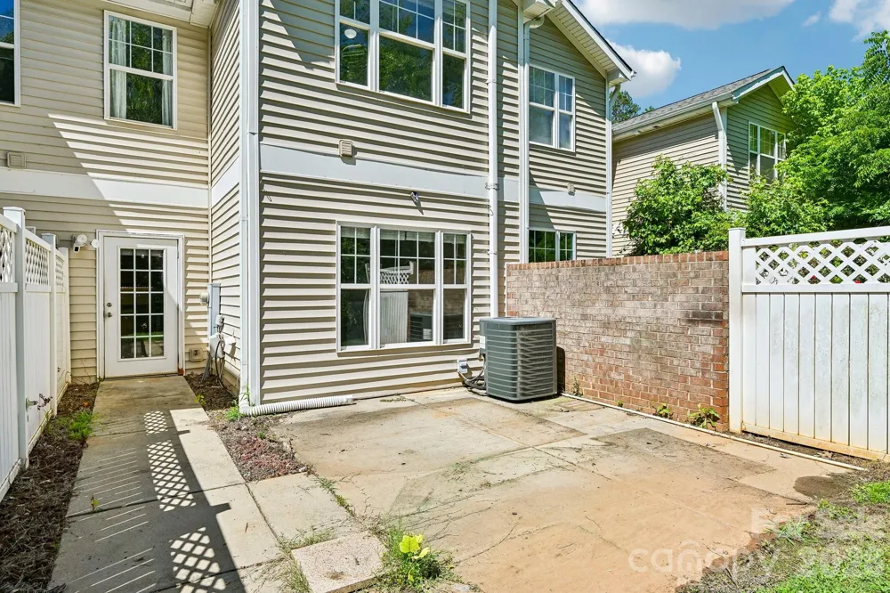 109 Sherman Oaks Lane Mooresville, NC 28115