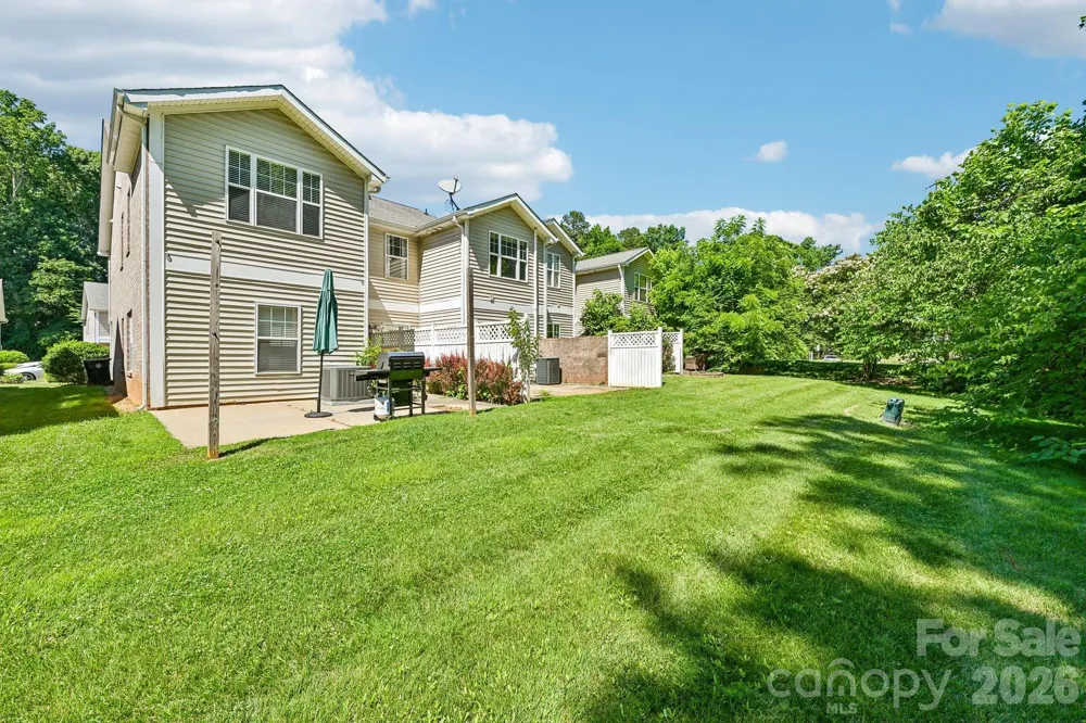 109 Sherman Oaks Lane Mooresville, NC 28115