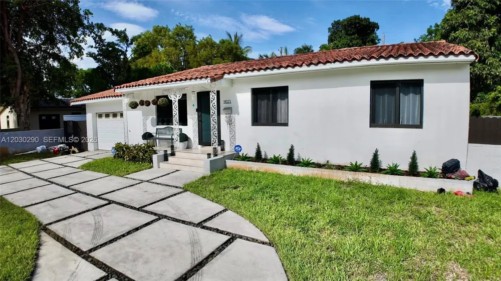 9021 Miami Ave El Portal, FL 33150
