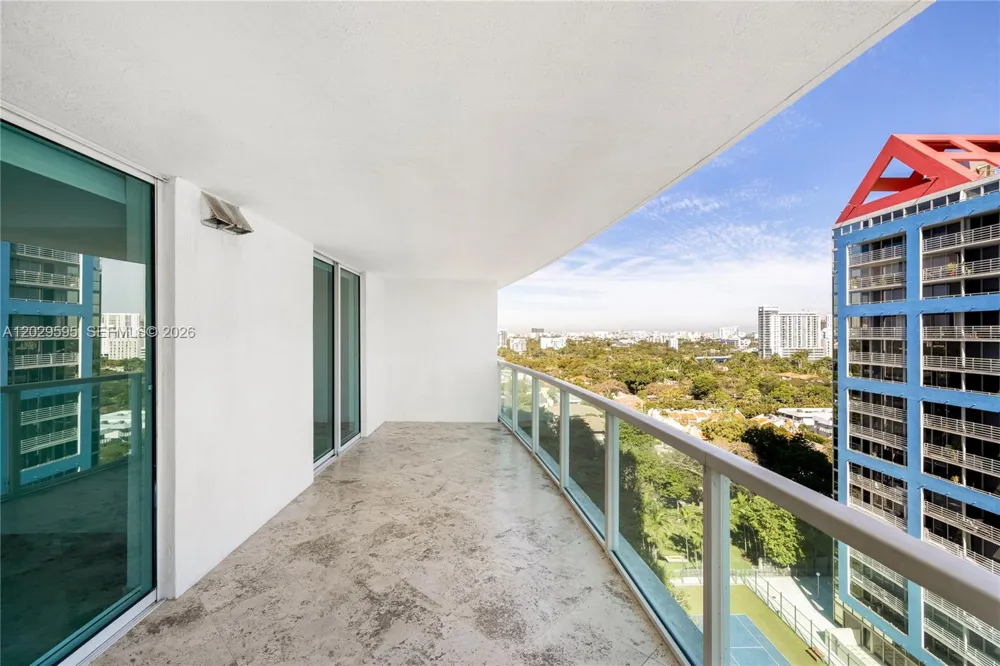 2101 Brickell Ave #1103 Miami, FL 33129