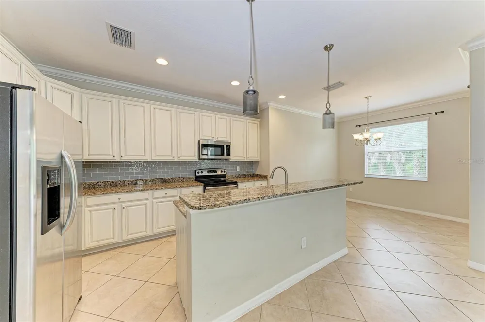 1986 MESIC HAMMOCK WAY Venice, FL 34292