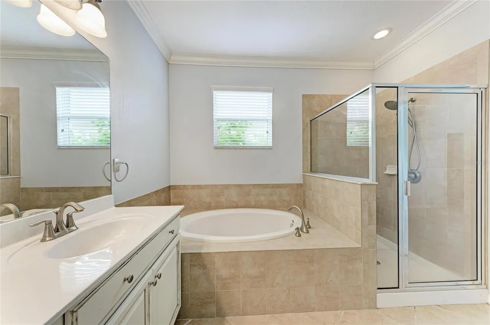 1986 MESIC HAMMOCK WAY Venice, FL 34292