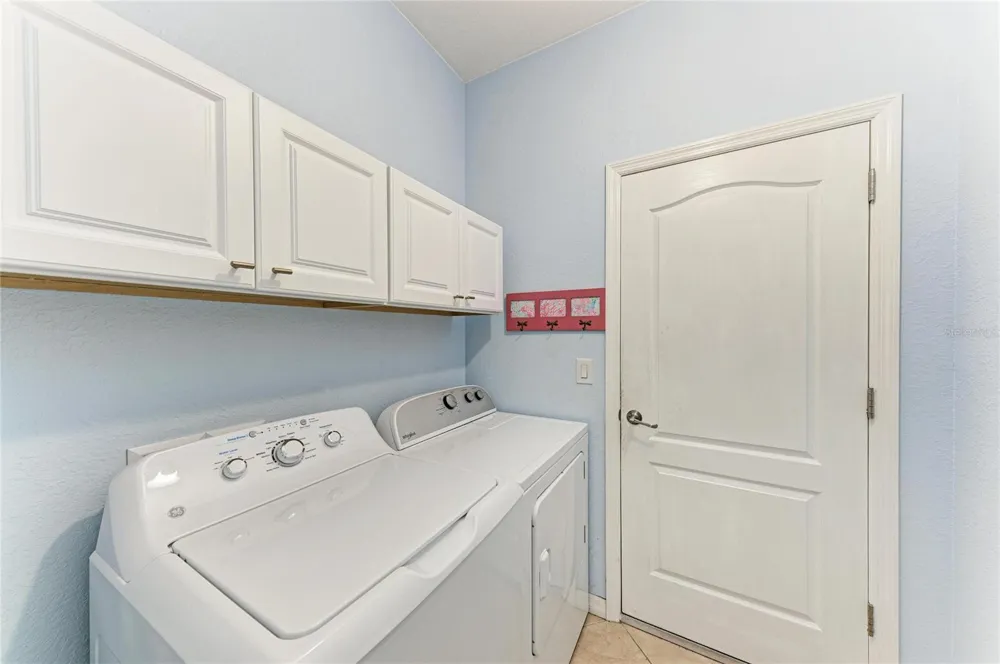 1986 MESIC HAMMOCK WAY Venice, FL 34292