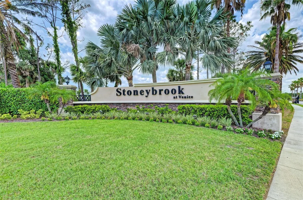 1986 MESIC HAMMOCK WAY Venice, FL 34292