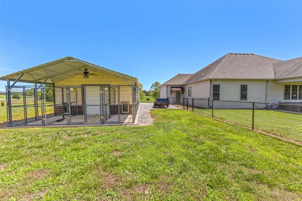 6734 Burgess Gower Rd Cedar Hill, TN 37032