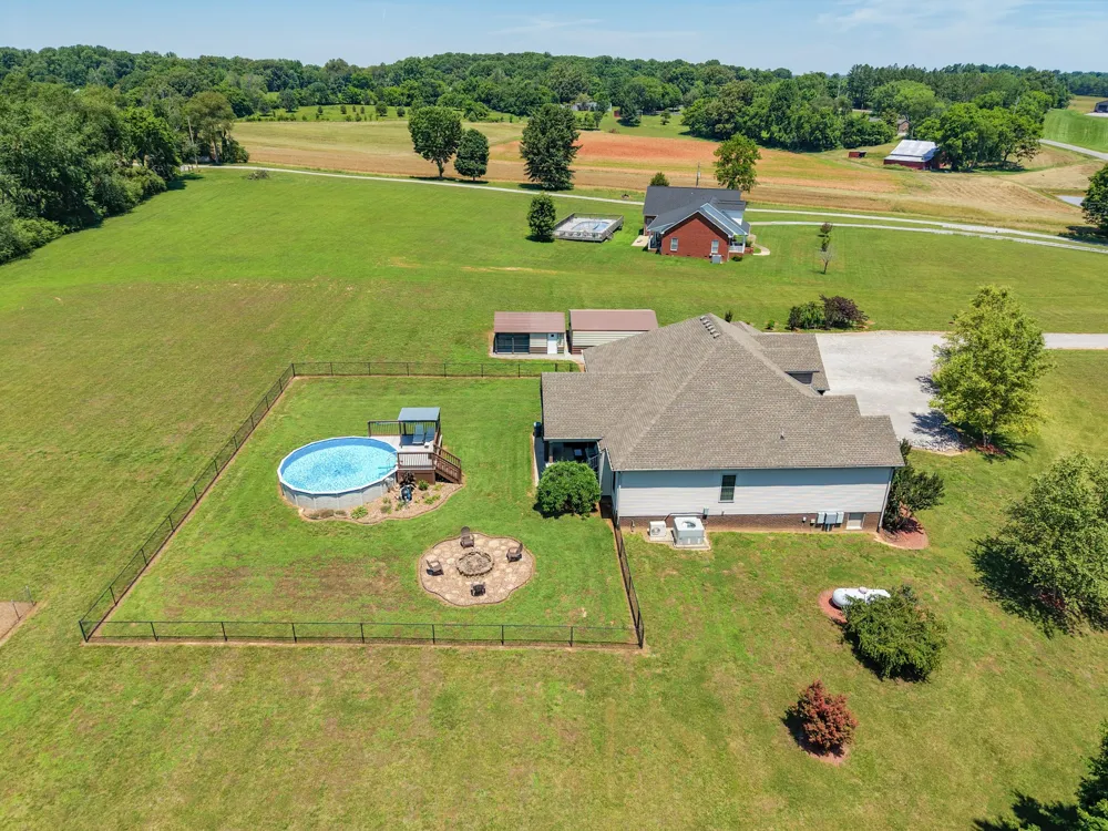 6734 Burgess Gower Rd Cedar Hill, TN 37032