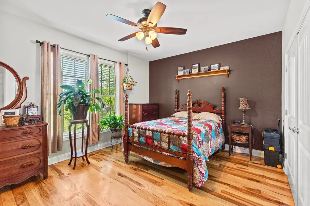 6734 Burgess Gower Rd Cedar Hill, TN 37032