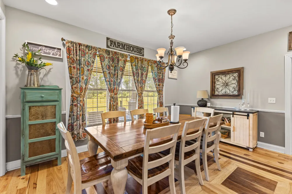 6734 Burgess Gower Rd Cedar Hill, TN 37032