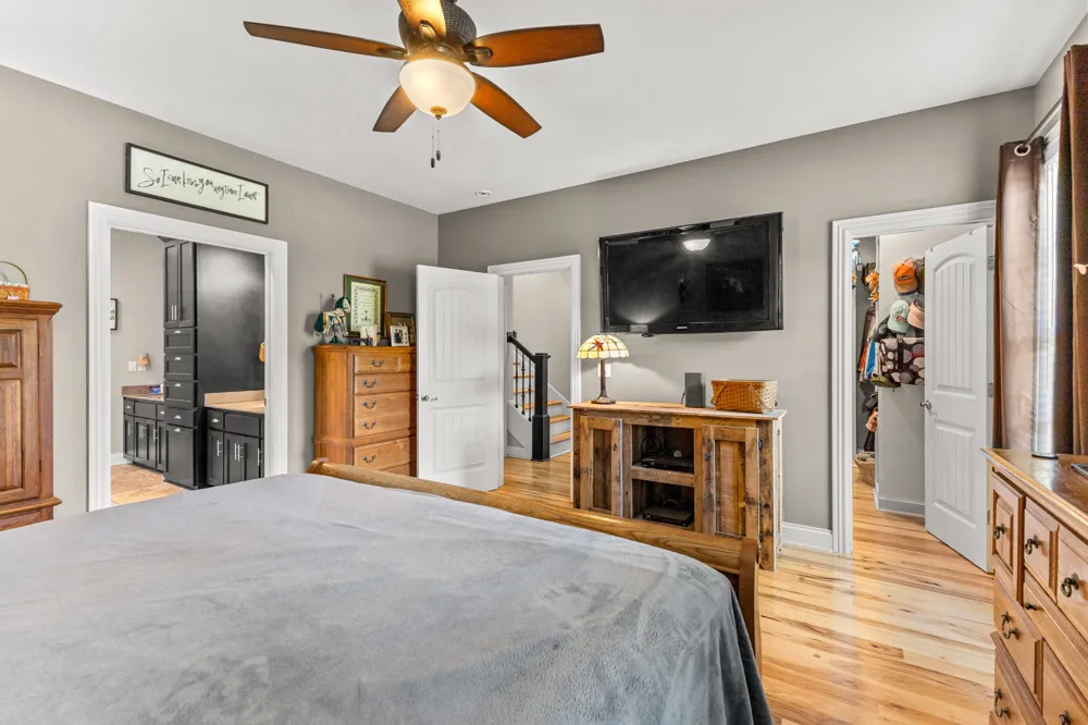 6734 Burgess Gower Rd Cedar Hill, TN 37032