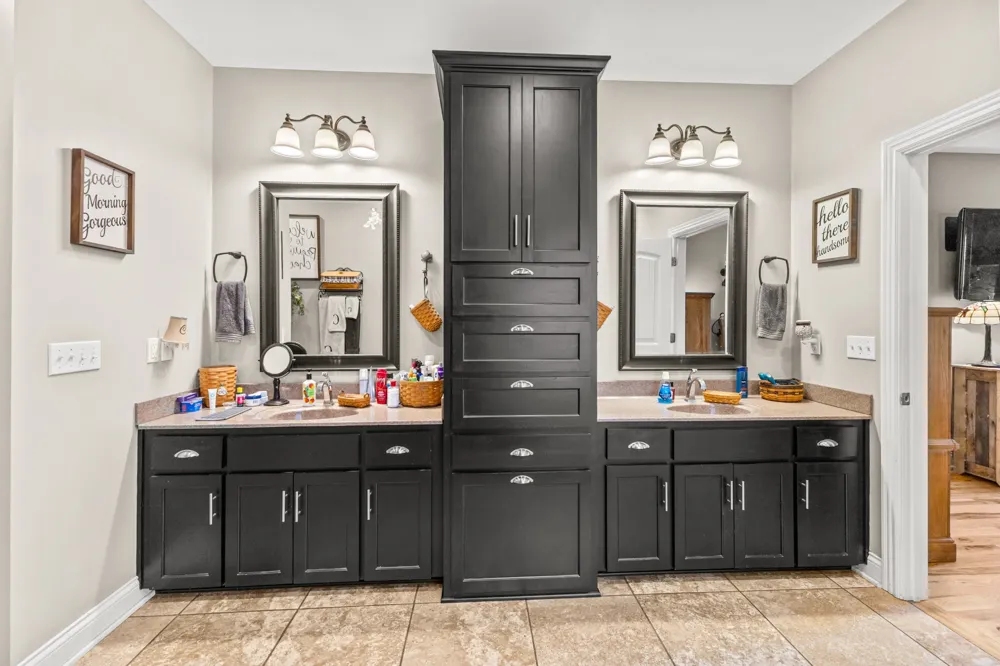 6734 Burgess Gower Rd Cedar Hill, TN 37032