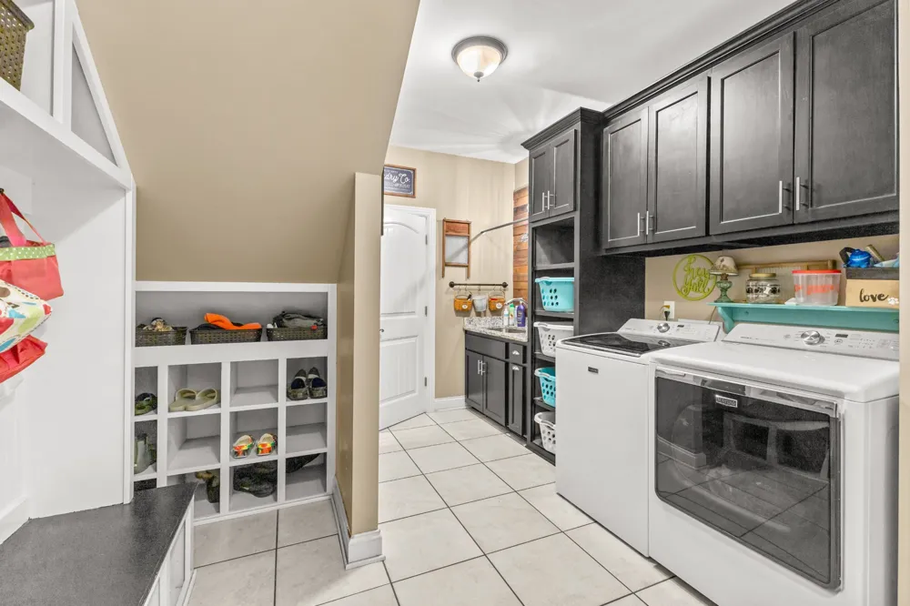 6734 Burgess Gower Rd Cedar Hill, TN 37032