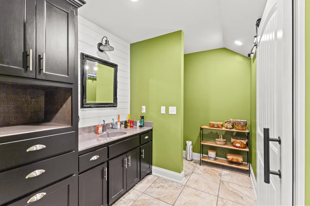 6734 Burgess Gower Rd Cedar Hill, TN 37032