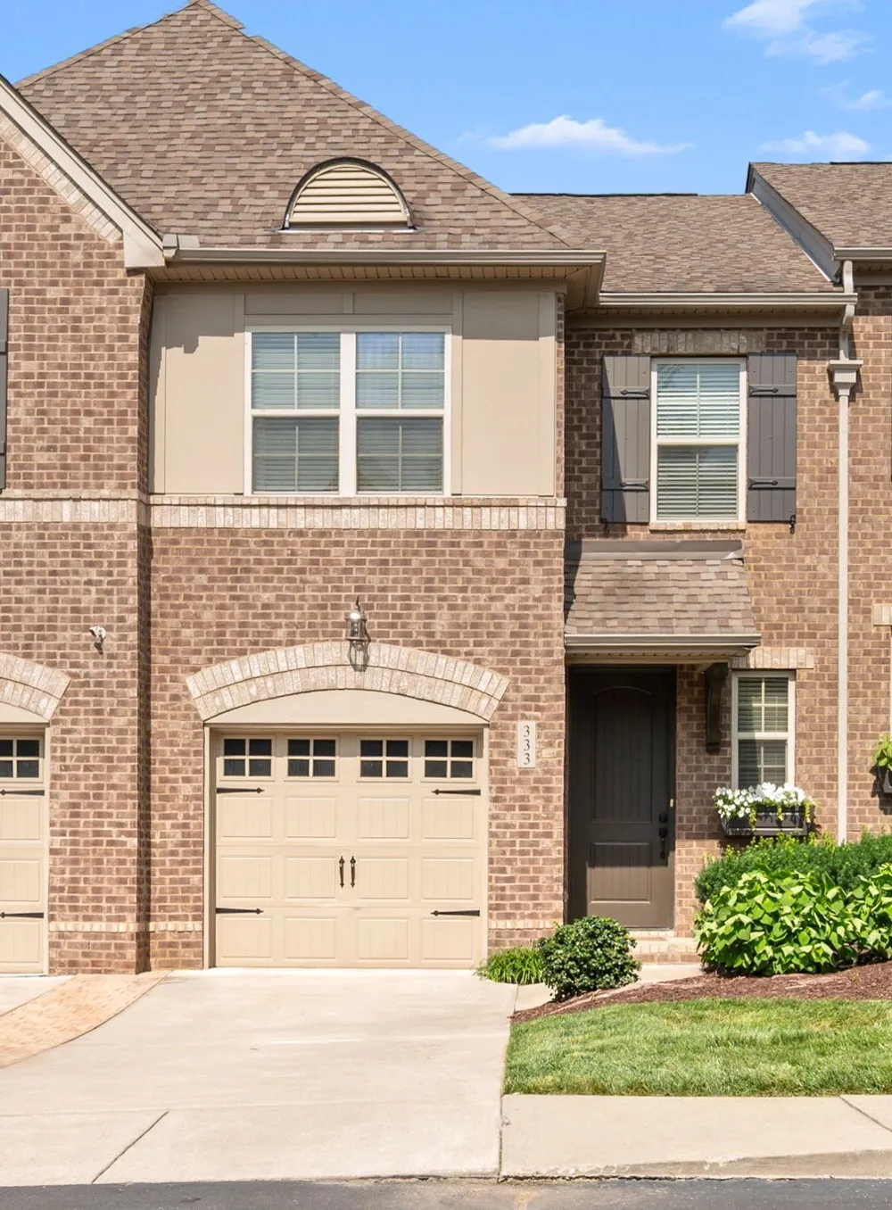 333 Coronado Pvt Cir Hendersonville, TN 37075