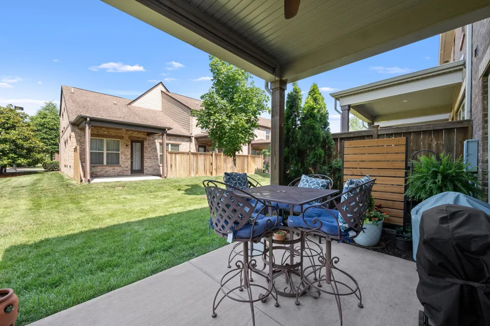 333 Coronado Pvt Cir Hendersonville, TN 37075
