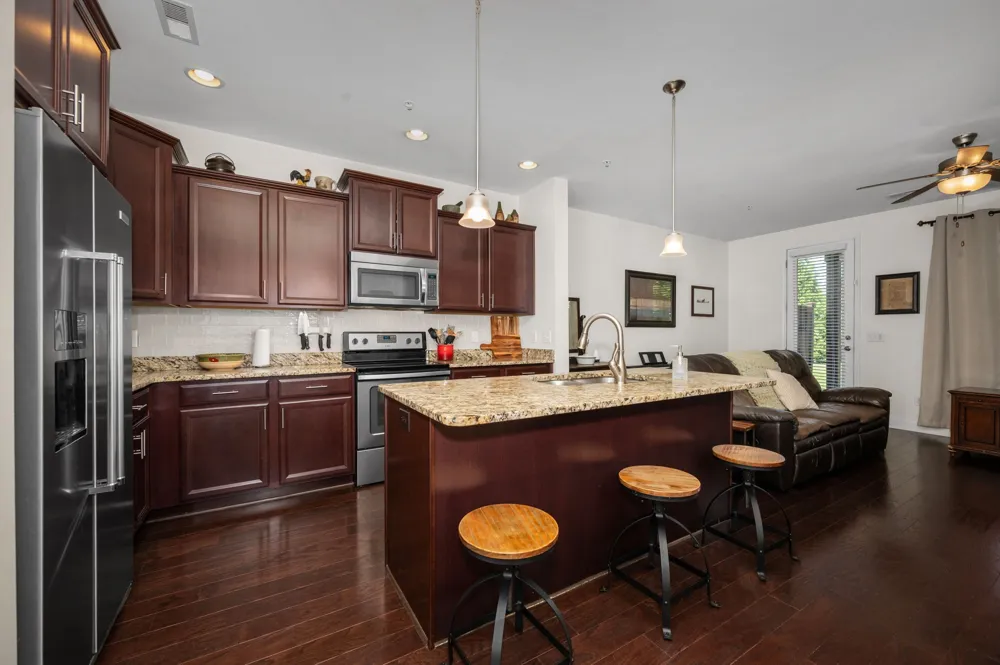 333 Coronado Pvt Cir Hendersonville, TN 37075