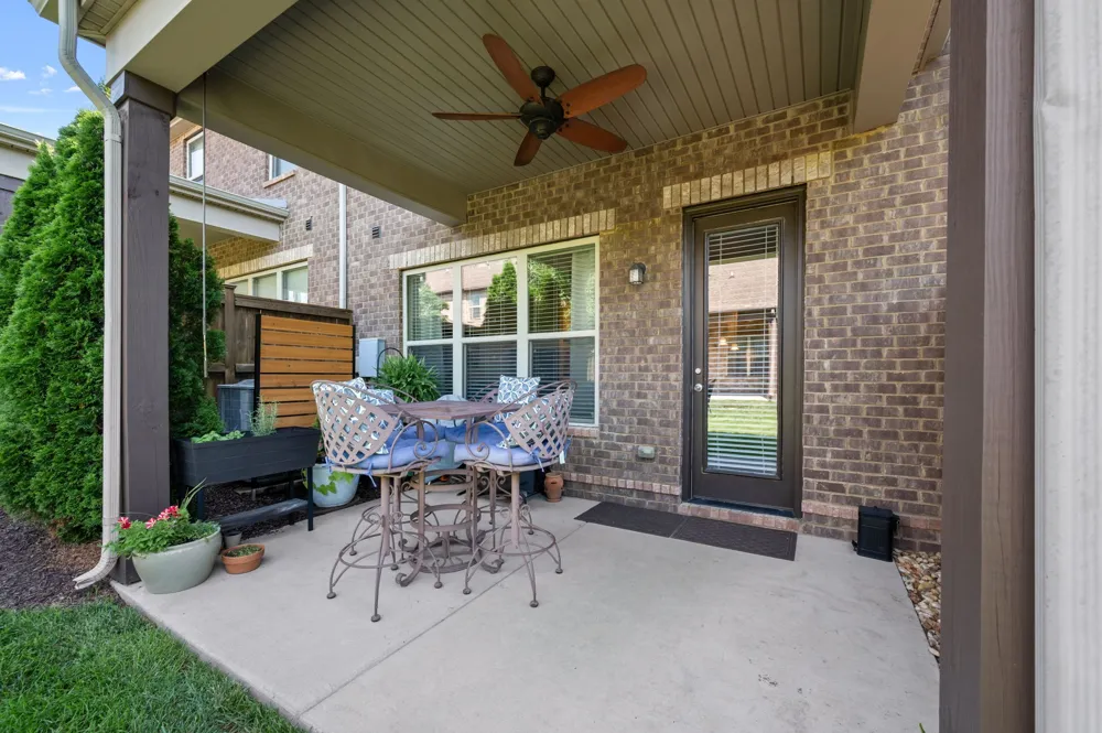 333 Coronado Pvt Cir Hendersonville, TN 37075