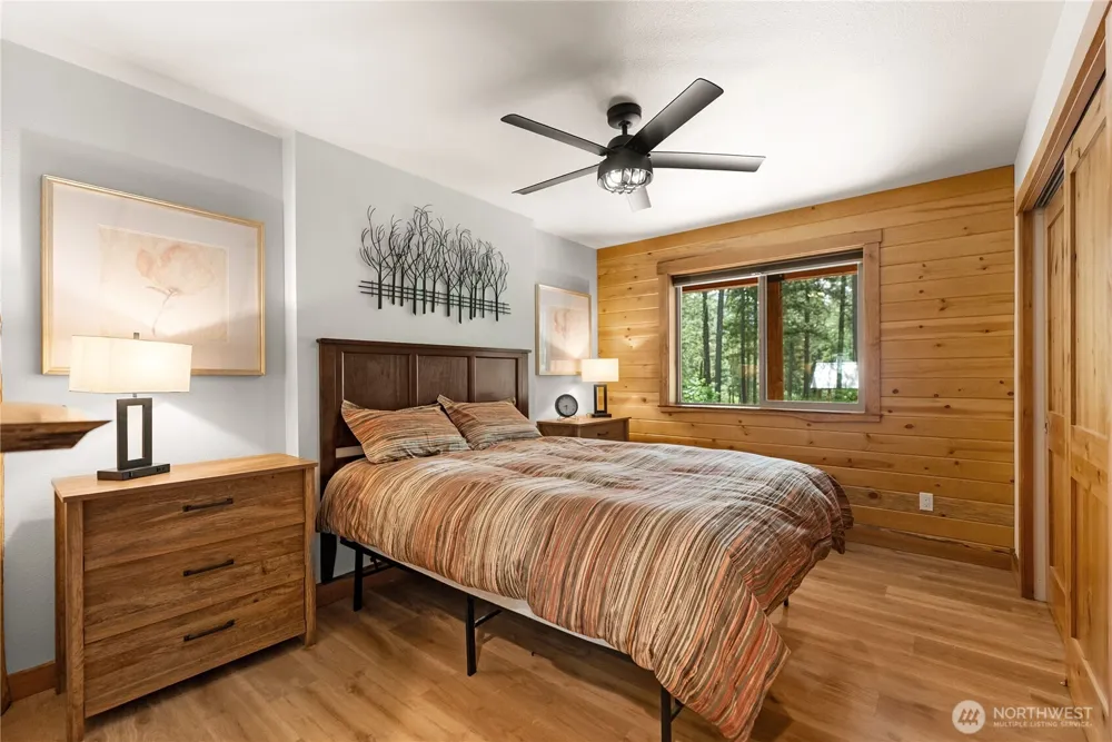58 Liberty Lane Winthrop, WA 98862