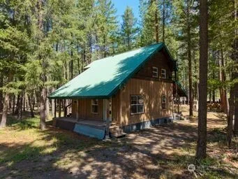 115 Lost River Road Mazama, WA 98833