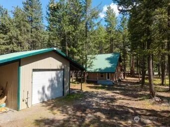 115 Lost River Road Mazama, WA 98833