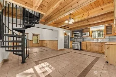 115 Lost River Road Mazama, WA 98833