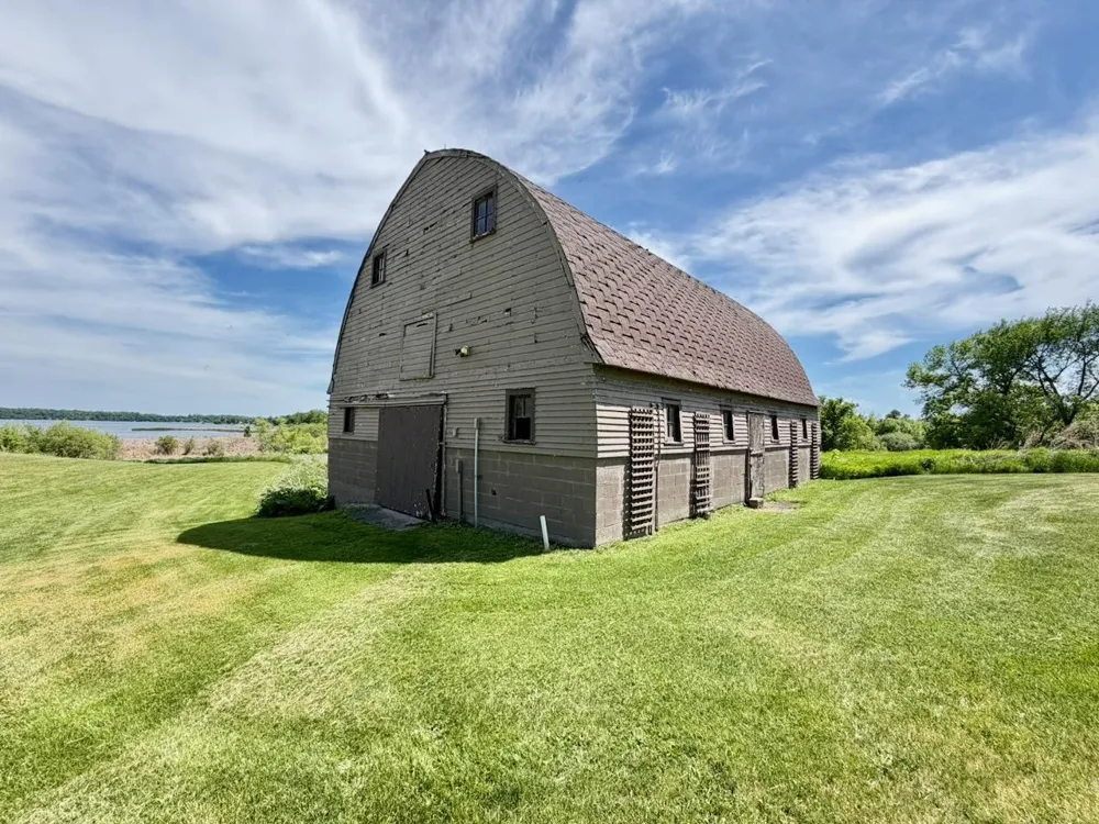 44662 County Highway 31 Pelican Rapids, MN 56572