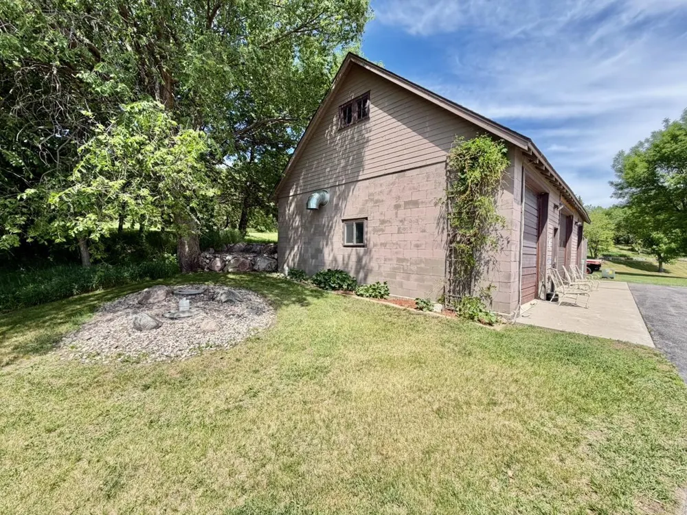 44662 County Highway 31 Pelican Rapids, MN 56572