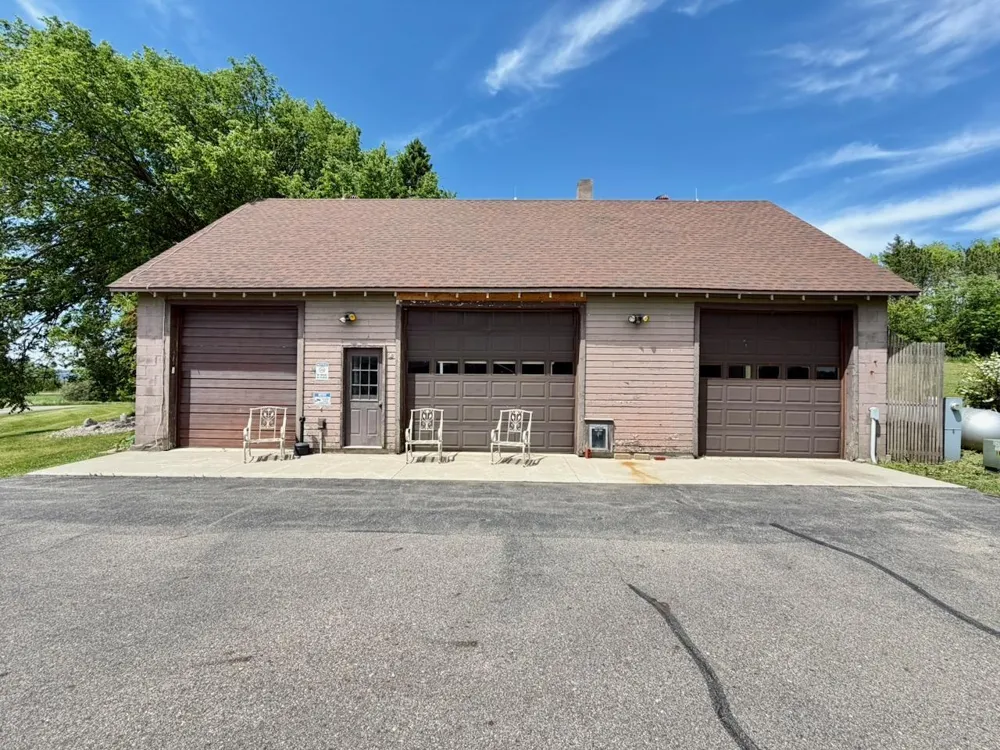 44662 County Highway 31 Pelican Rapids, MN 56572