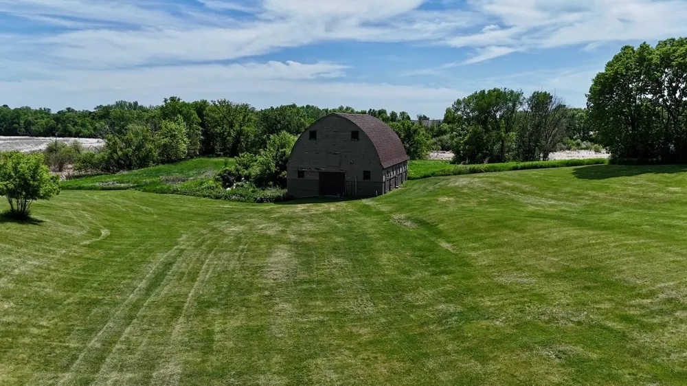 44662 County Highway 31 Pelican Rapids, MN 56572