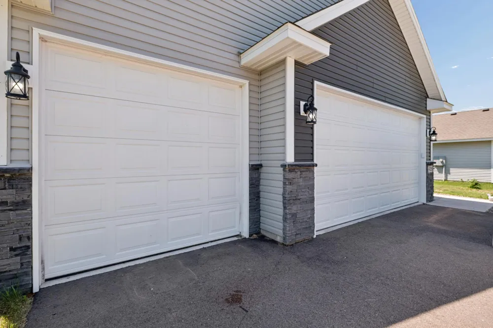 425 Eagle Street NW Isanti, MN 55040
