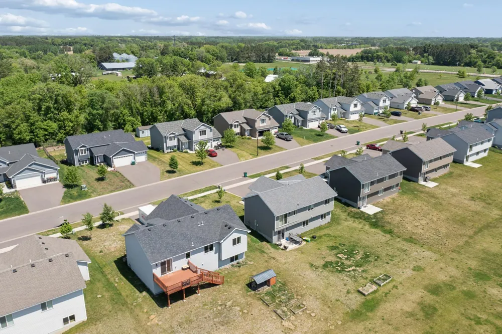 425 Eagle Street NW Isanti, MN 55040