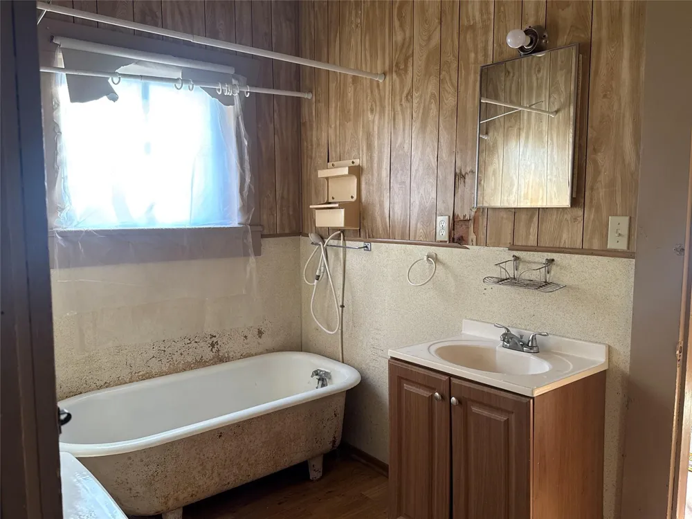 1302 19th Street Hempstead, TX 77445