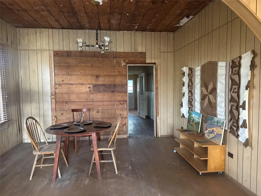 1302 19th Street Hempstead, TX 77445