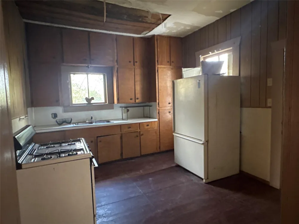 1302 19th Street Hempstead, TX 77445