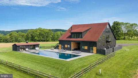 854 SPRING HILL ROAD