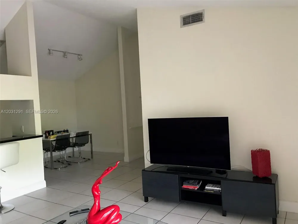10610 SW 158th Ct #303 Miami, FL 33196