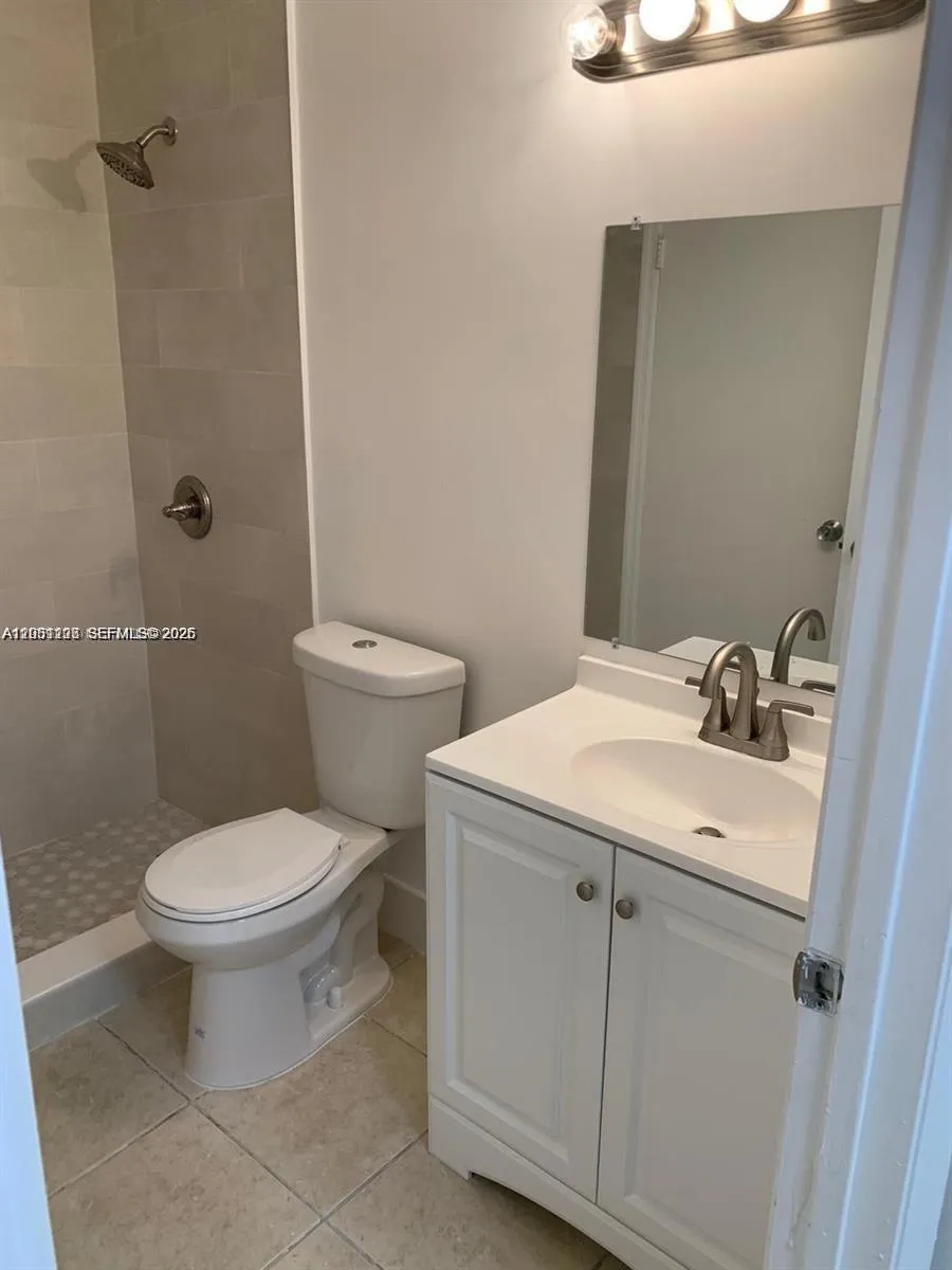 15780 SW 106th Ter #306 Miami, FL 33196
