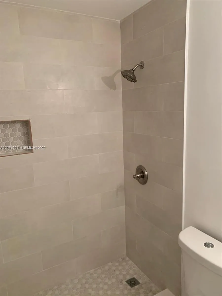15780 SW 106th Ter #306 Miami, FL 33196
