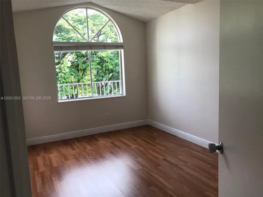 15780 SW 106th Ter #306 Miami, FL 33196