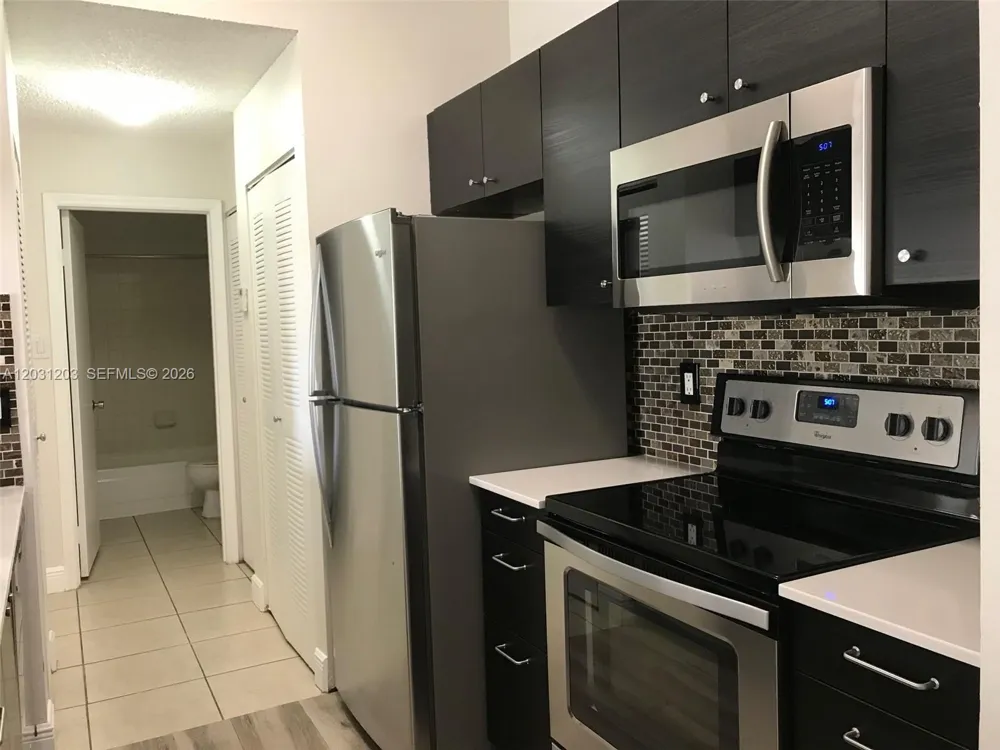 15780 SW 106th Ter #306 Miami, FL 33196
