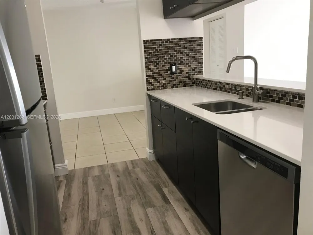 15780 SW 106th Ter #306 Miami, FL 33196