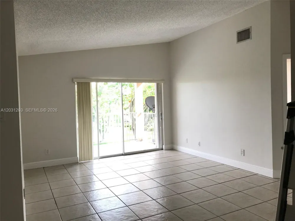 15780 SW 106th Ter #306 Miami, FL 33196