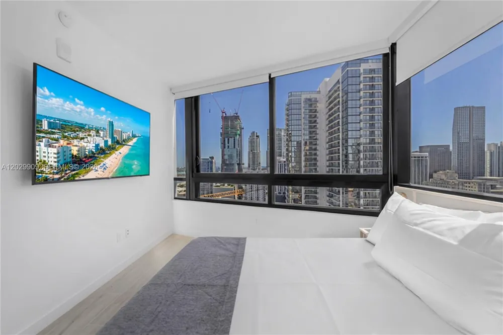 225 Miami #3109 Miami, FL 33128